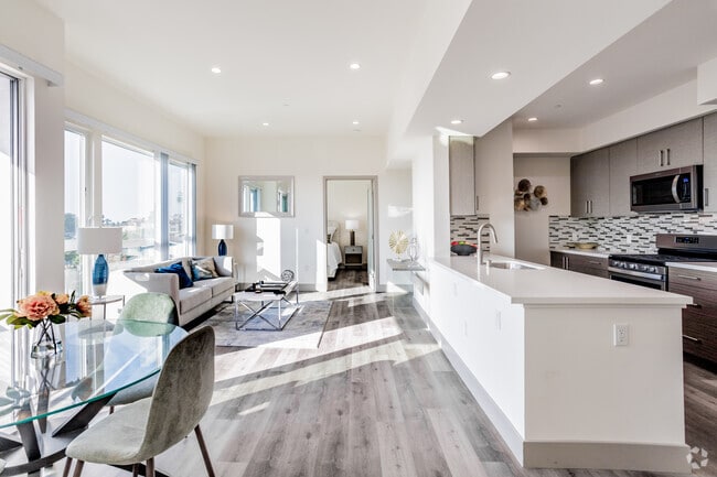 3BR, 2BA - 1275 SF