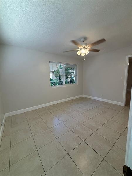 Photo - 1713 N Dixie Hwy Unit 3