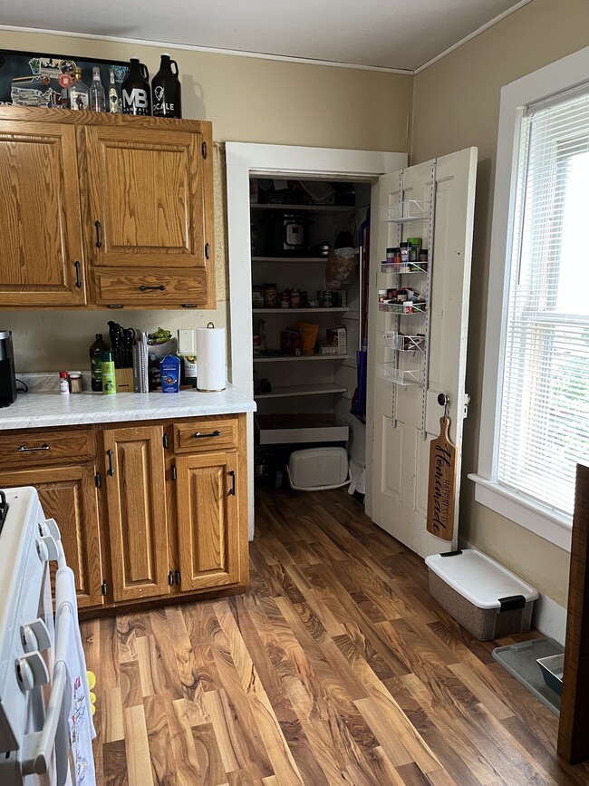 Photo - 621 N 2nd St