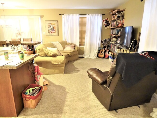 Photo - 64 Bethlehem Ln