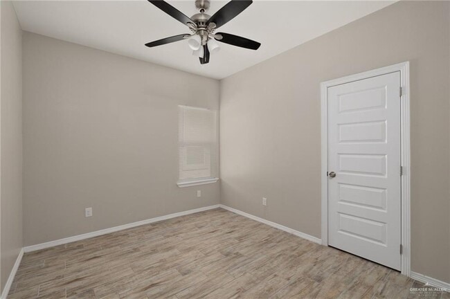 Photo - 10 Petri Dr Unit 4