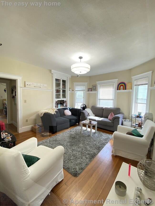 Photo - 270 Harvard St Unit #1