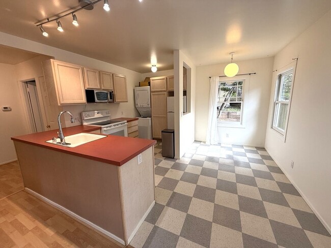 Photo - 534 Northern Ave Unit #A