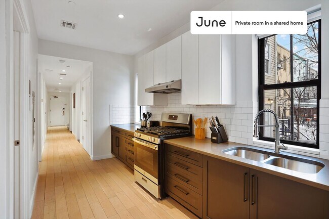 Photo - Room in Shared 6.0 bed/3 bath home