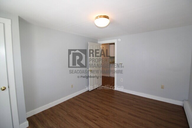 Photo - 11 Maple St Unit B
