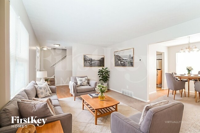 Photo - 1369 Greenock Rd