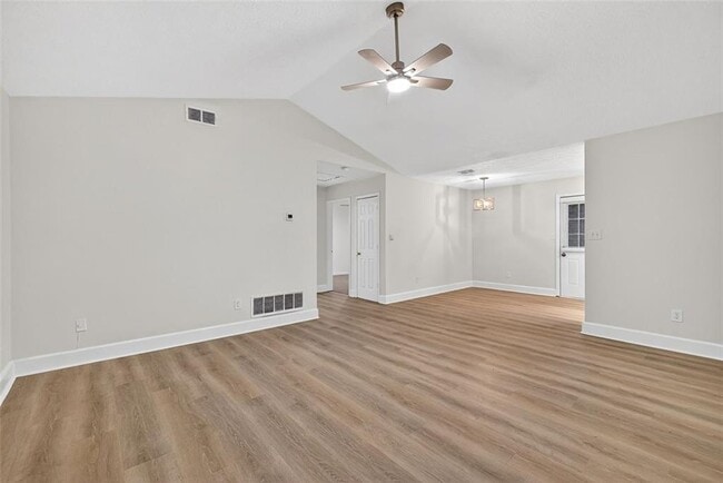 Photo - 37 Peach Forest Way