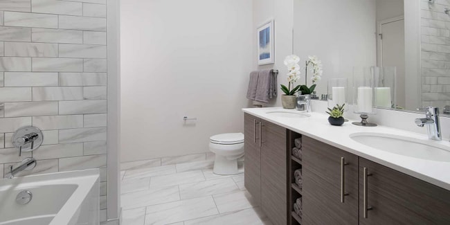 Photo - 1225 W Madison St