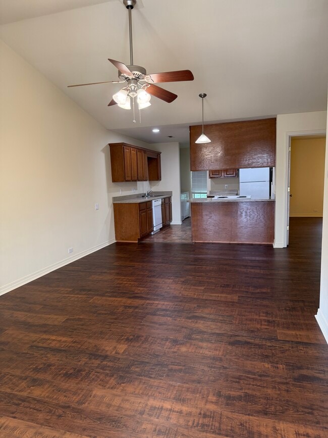Noble Oaks 3 - 2 bedroom