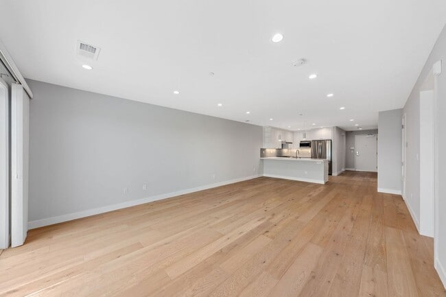 30 Hermosa Ave Unit 302