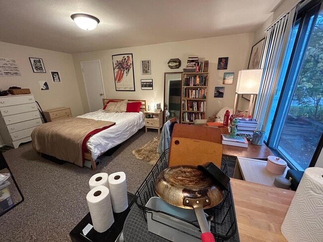 Photo - 134 E Johnson St Unidad 103