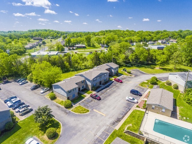 Building Photo - Crossings at Madison Rental