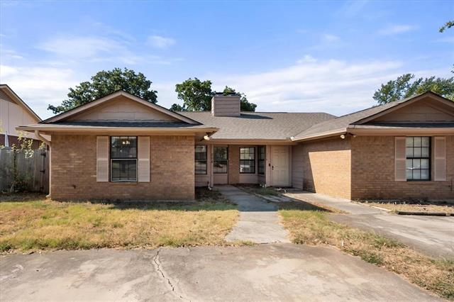 708 Woodland Ct