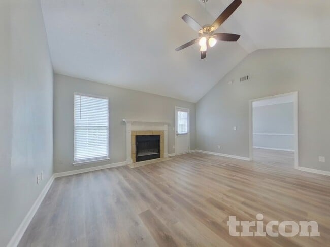 Photo - 2544 Winterville Dr