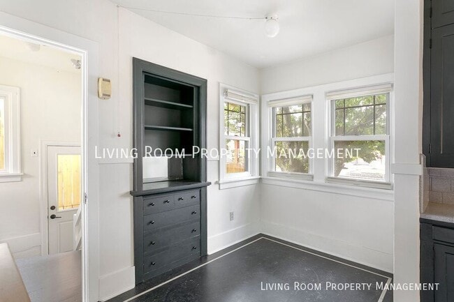 Photo - 4542 SE 60th Ave