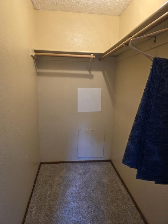 Photo - 708 SW Bridge St