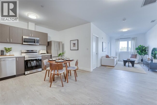 Photo - 1900 6th Conc Unité 415