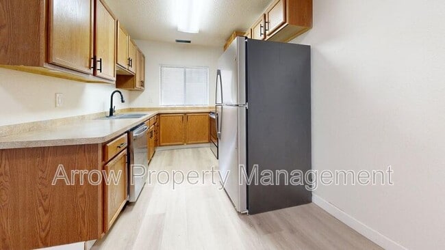 201 E Arbor Ave