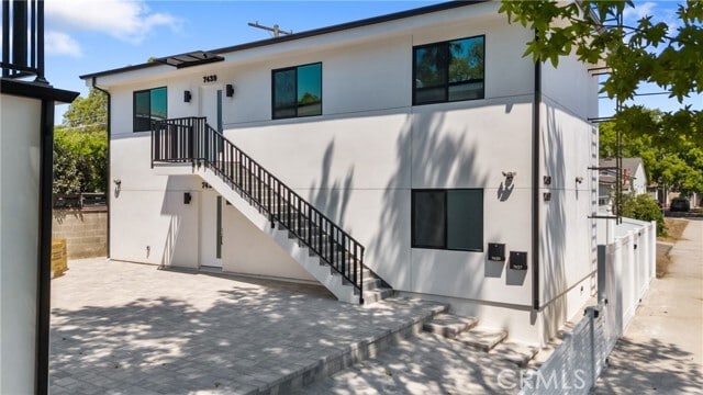 Building Photo - 7437 Ranchito Ave Rental