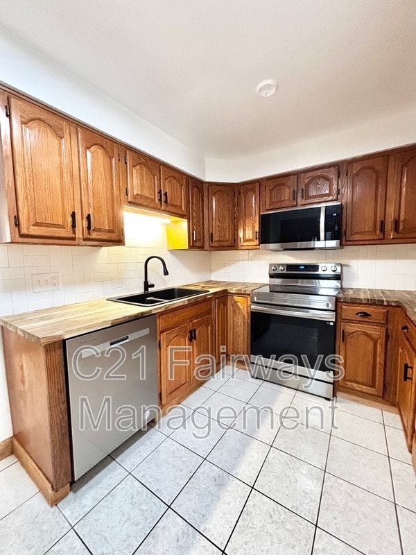 Photo - 616 Sandy Hill Rd