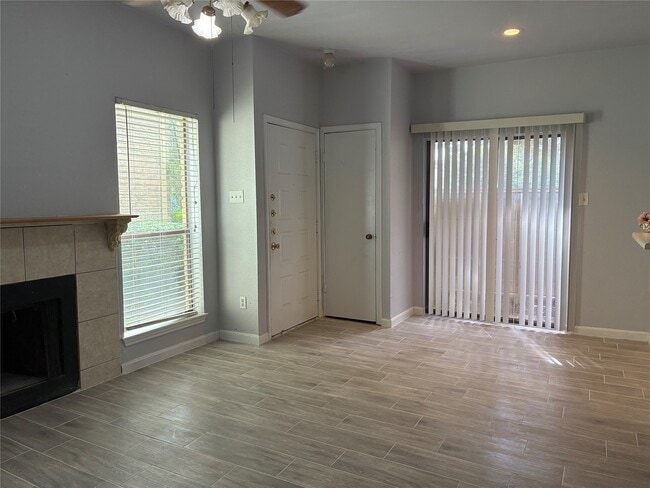 Building Photo - 8299 Cambridge St Unit 1401 Rental