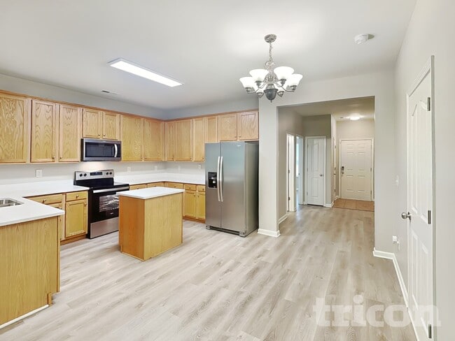 Photo - 7514 Mary Jo Helms Dr