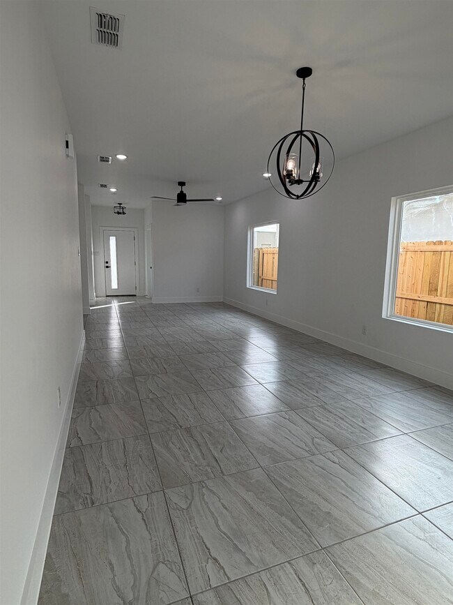 Photo - 1532 Consejero Ln