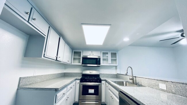 5317-5311 Denny Ave