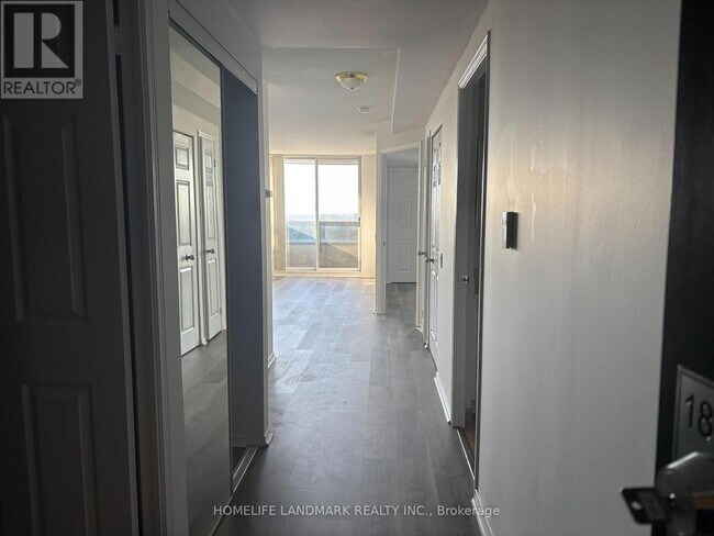 Photo - 35 Finch Ave E Unité 1810