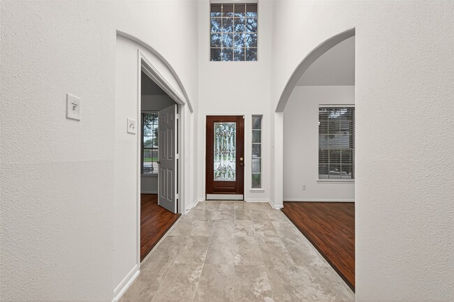Photo - 22303 Naple Hollow Ln