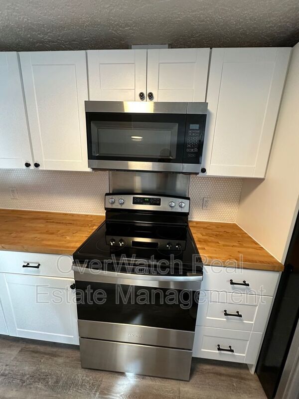 Photo - 11610 Celestial St