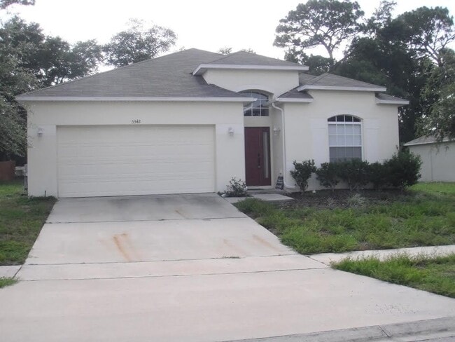 Large 4 bedroom, 2 bath home for rent. - Large 4 bedroom, 2 bath home for rent.