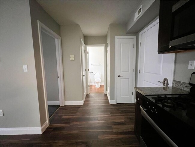 Photo - 879 Bernon St Unit 228