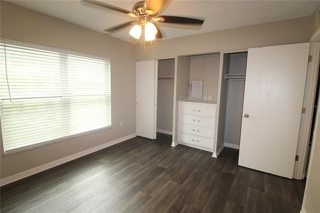 Photo - 1872 Phillippi Shores Dr