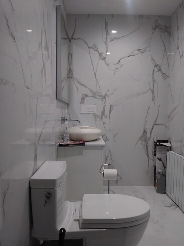 Photo - 2539 Hubbard St