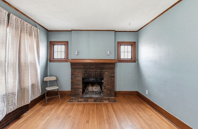 Photo - 4709 Shirley St