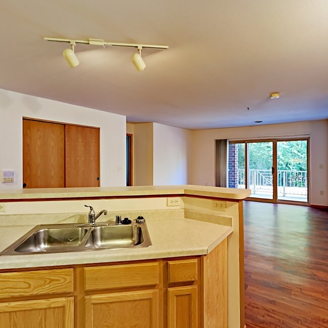 Underwood Station Apartments Wauwatosa, WI