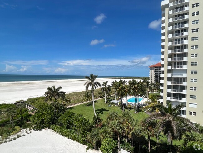 Building Photo - Live the Beach Life in this Upscale 3 Bedr... Rental