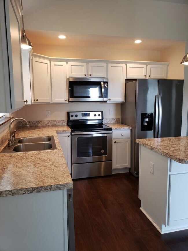 100 Golden Jubilee Court Jarvisburg Rental House Rental in Jarvisburg