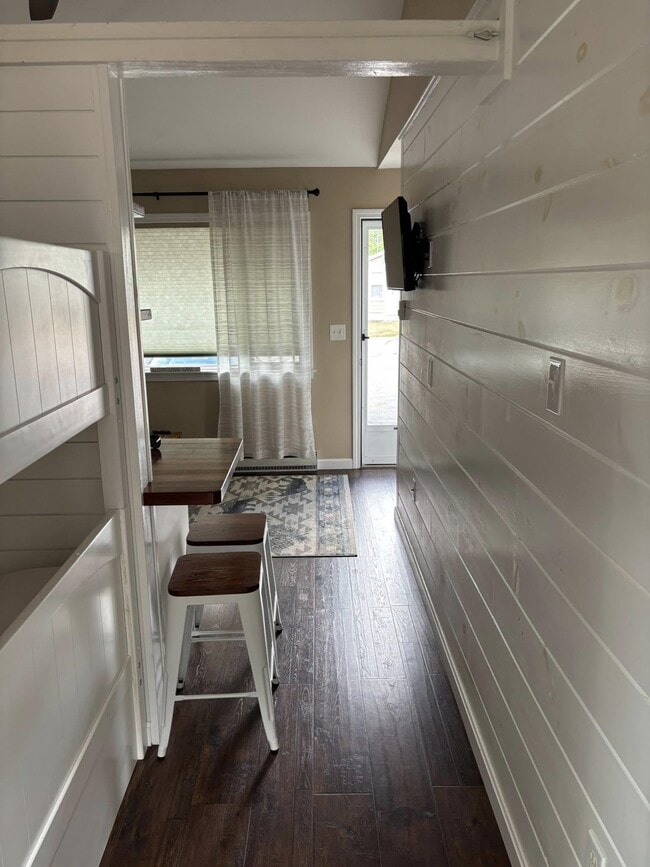 Photo - 277 Weirs Blvd Unidad 14