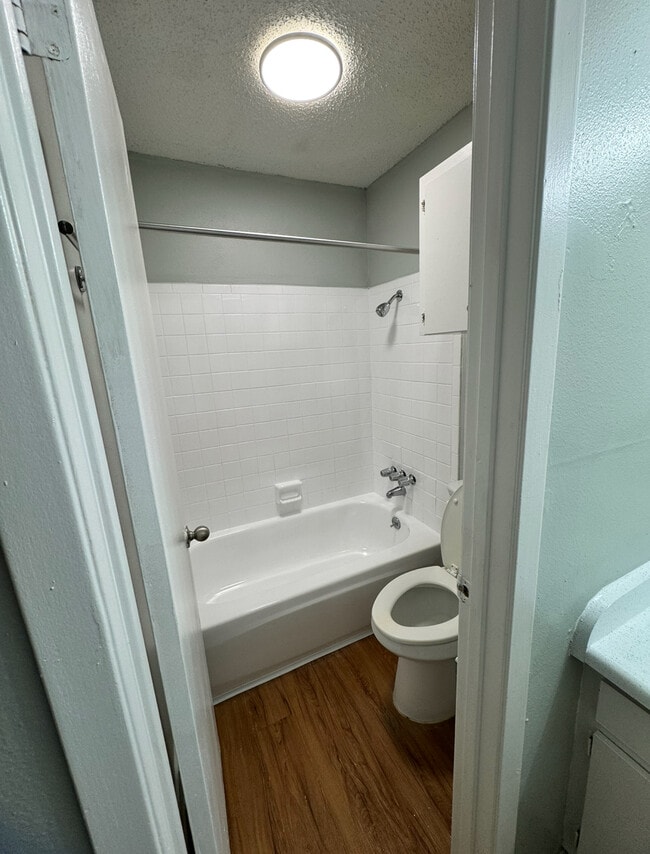 Photo - 40 Hyde Park