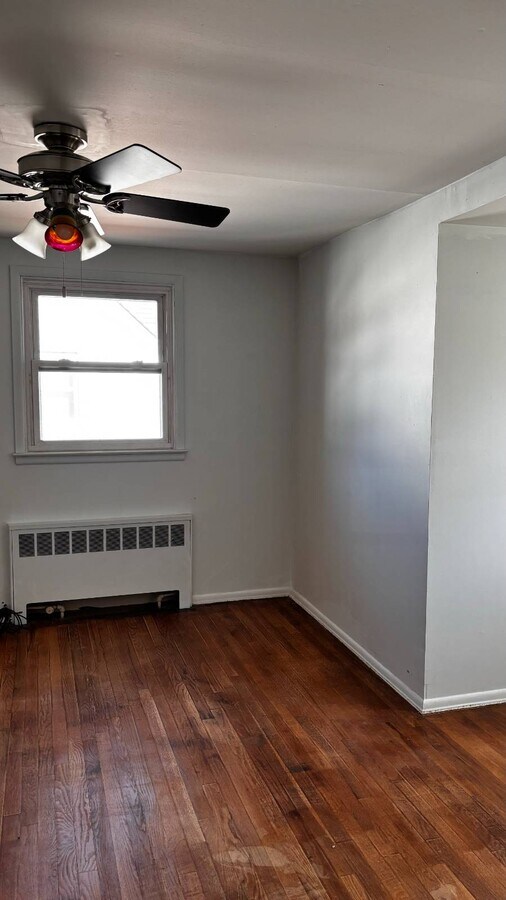 101 Cortland Ave House House Rental in Hicksville, NY