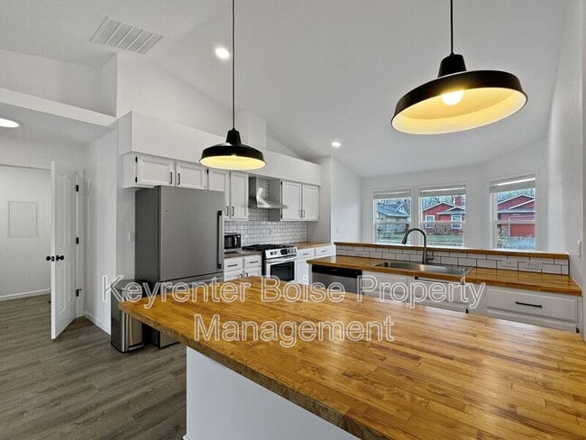 Photo - 10266 W Silver City St