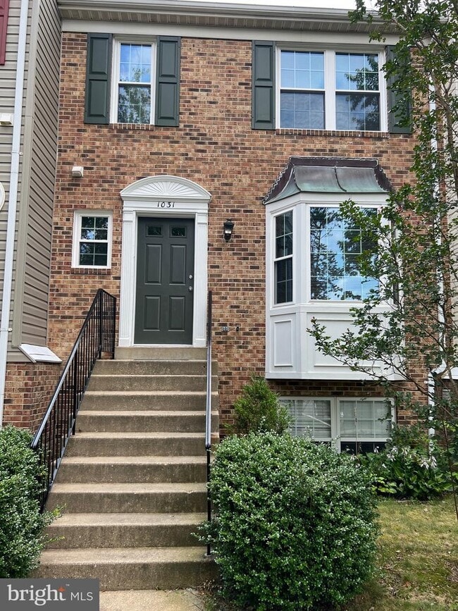 Building Photo - 1031 Murdoch Ct