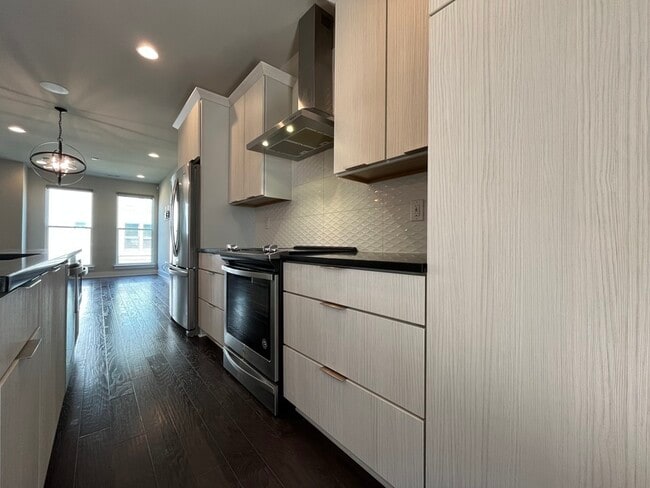 Photo - 1617 Cannon View Ln