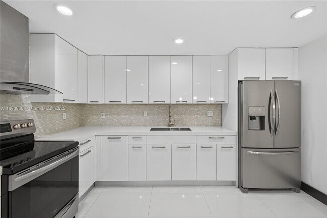 Photo - 8851 NW 119th St Unidad 2207-2