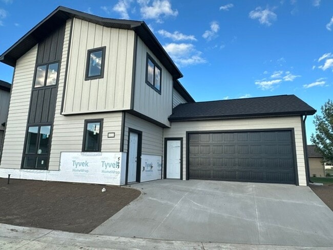 Building Photo - 3019 Florida Dr