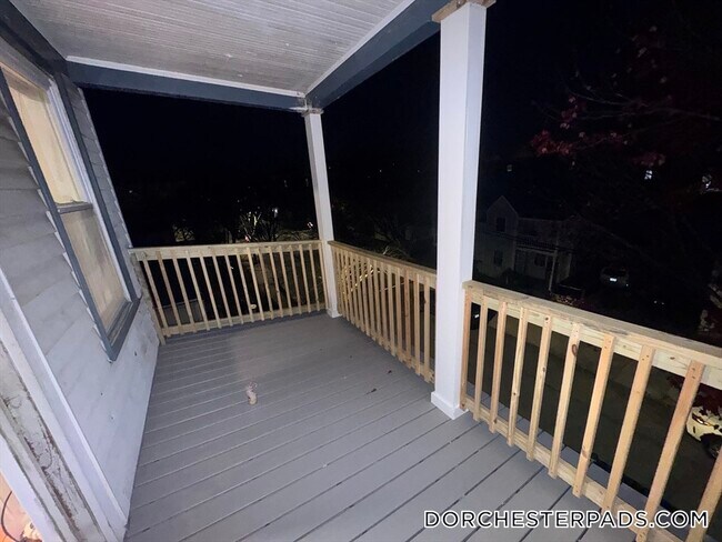 Photo - 42 Lucerne St Unit 3