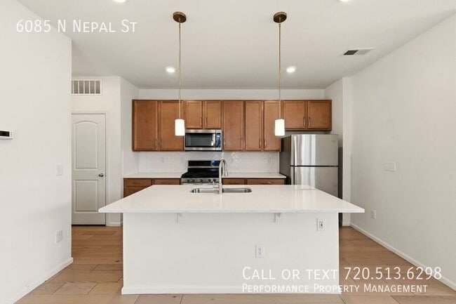 Photo - 6085 N Nepal St
