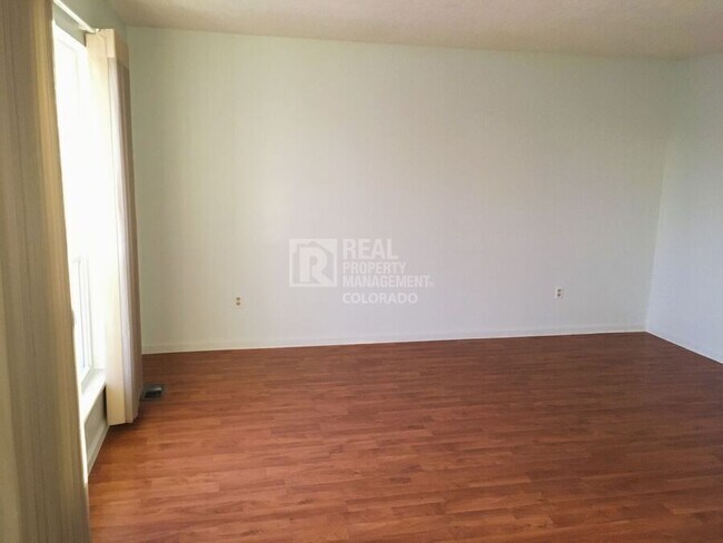 Photo - 2607 W 101st Pl